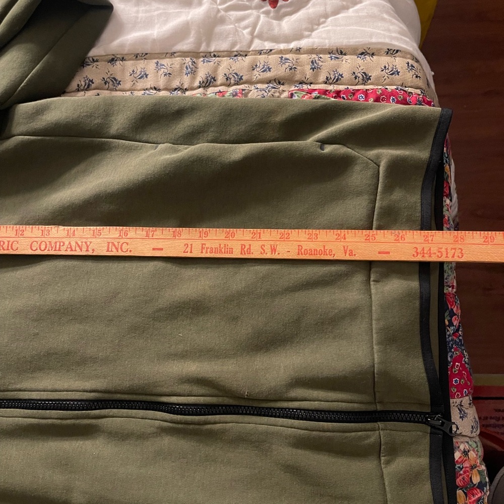 Nike tech Olive Green Zip-Up Hoodie size XL - Picture 5 of 5
